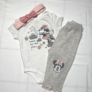 Baby clothes/ Disney baby